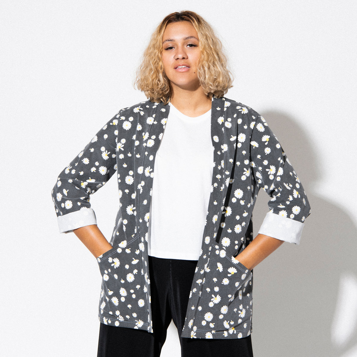 Daisy Jacket | Black Floral Stretch Twill Coat with Pockets – Sara