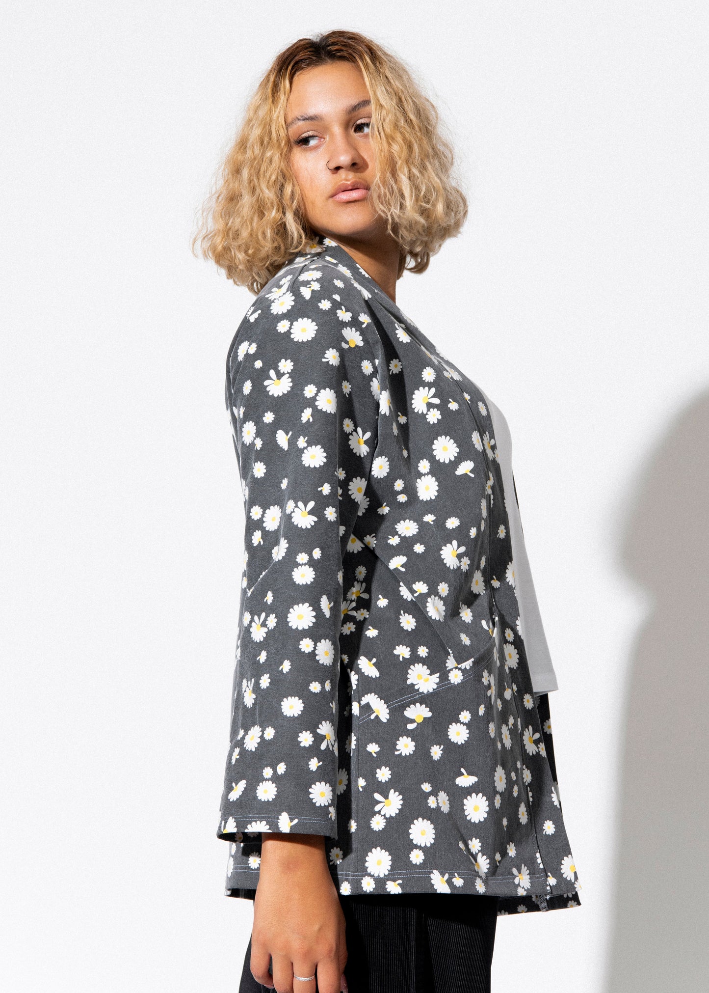daisy jacket black view 6