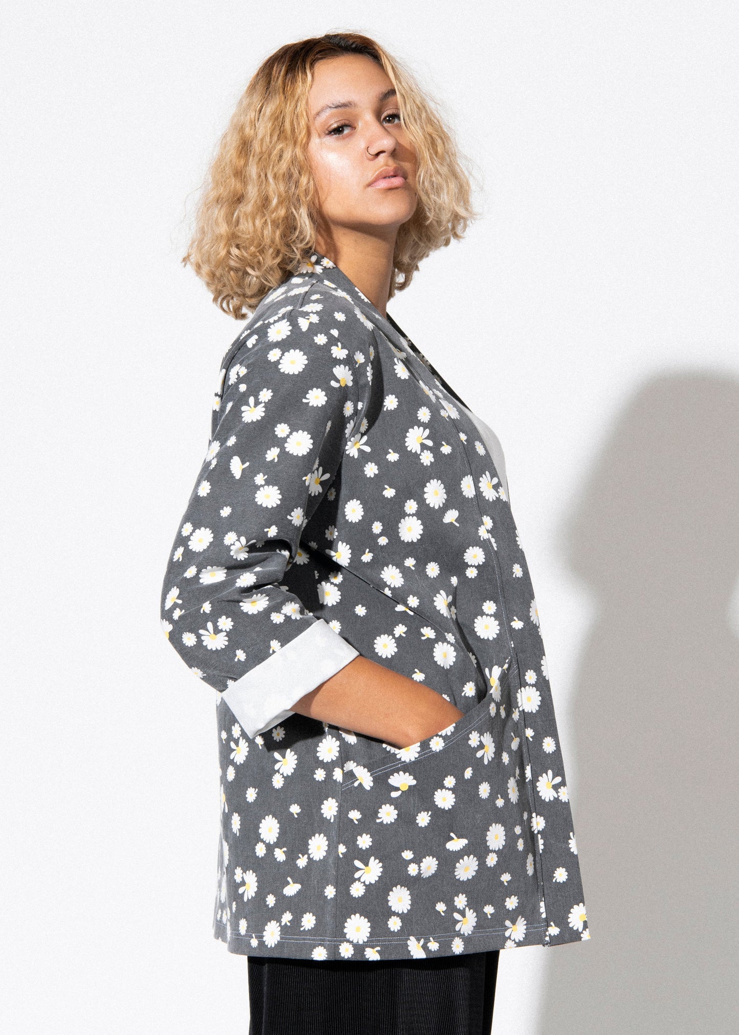 daisy jacket black view 3