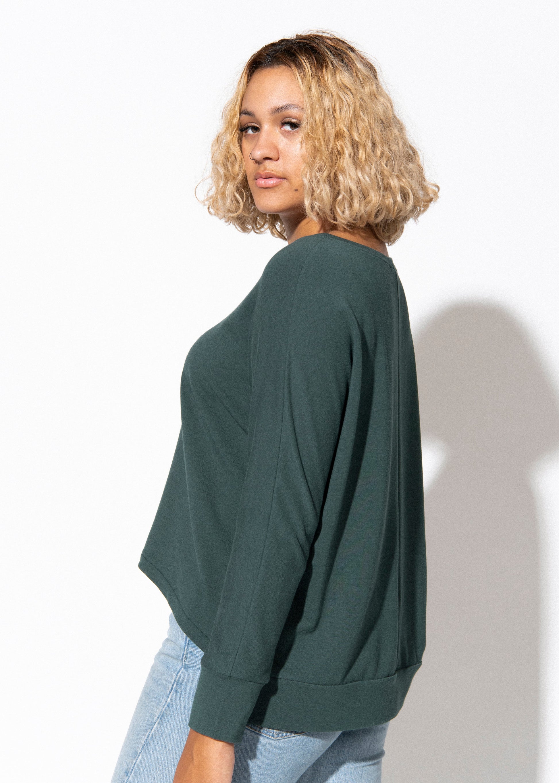 hole punch sweatshirt green view 3